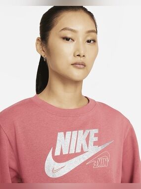 Nike Women’s Essential Sportswear Sweatshirt pink glitter logo size 1X